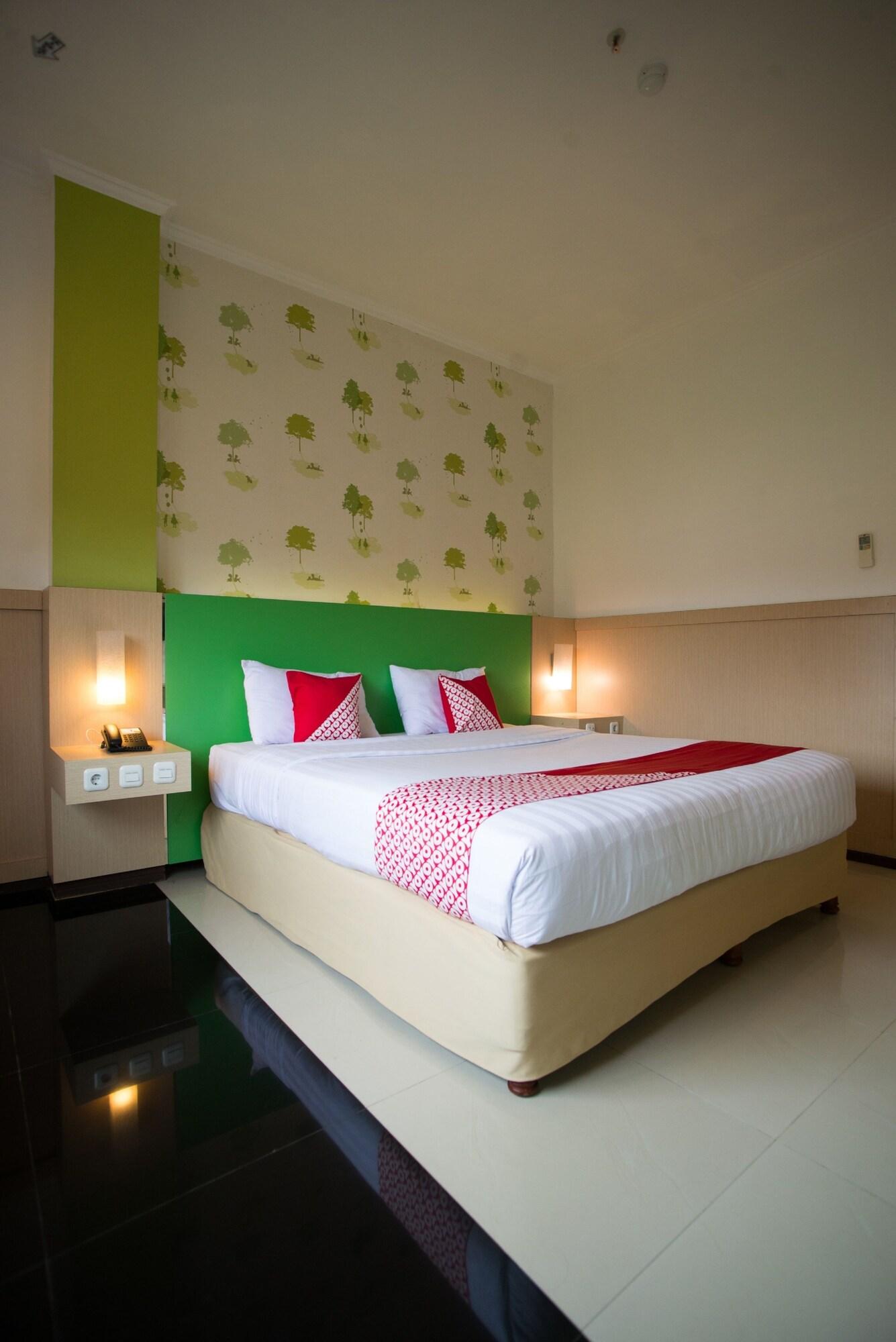 Royal Park Hotel Samarinda Ngoại thất bức ảnh