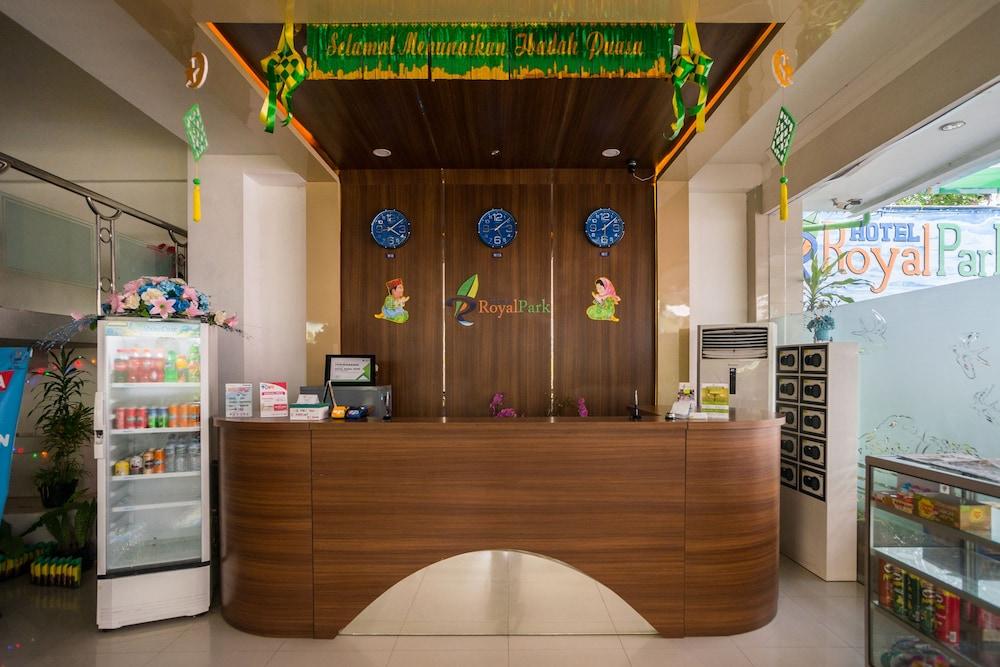 Royal Park Hotel Samarinda Ngoại thất bức ảnh