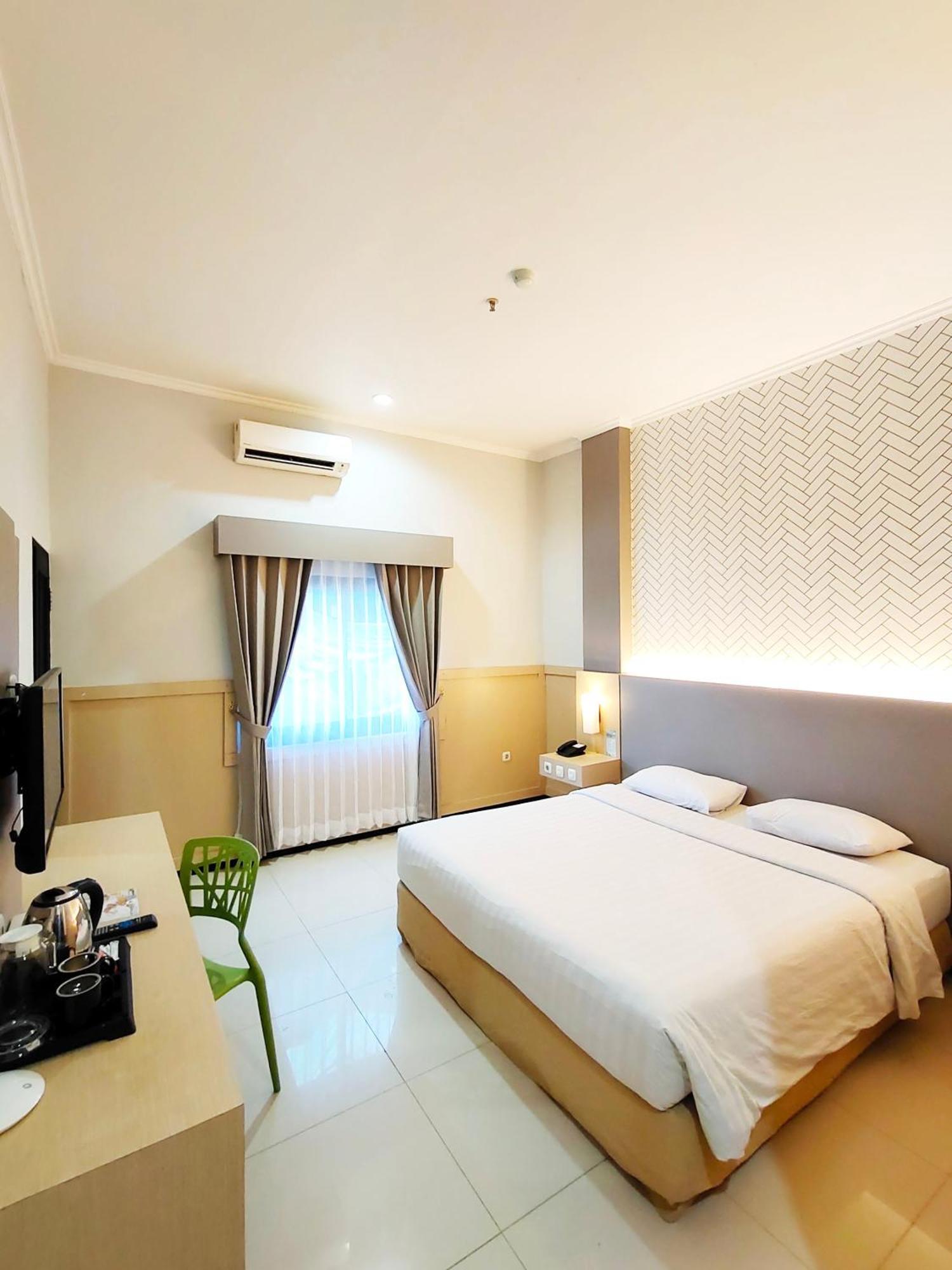 Royal Park Hotel Samarinda Ngoại thất bức ảnh